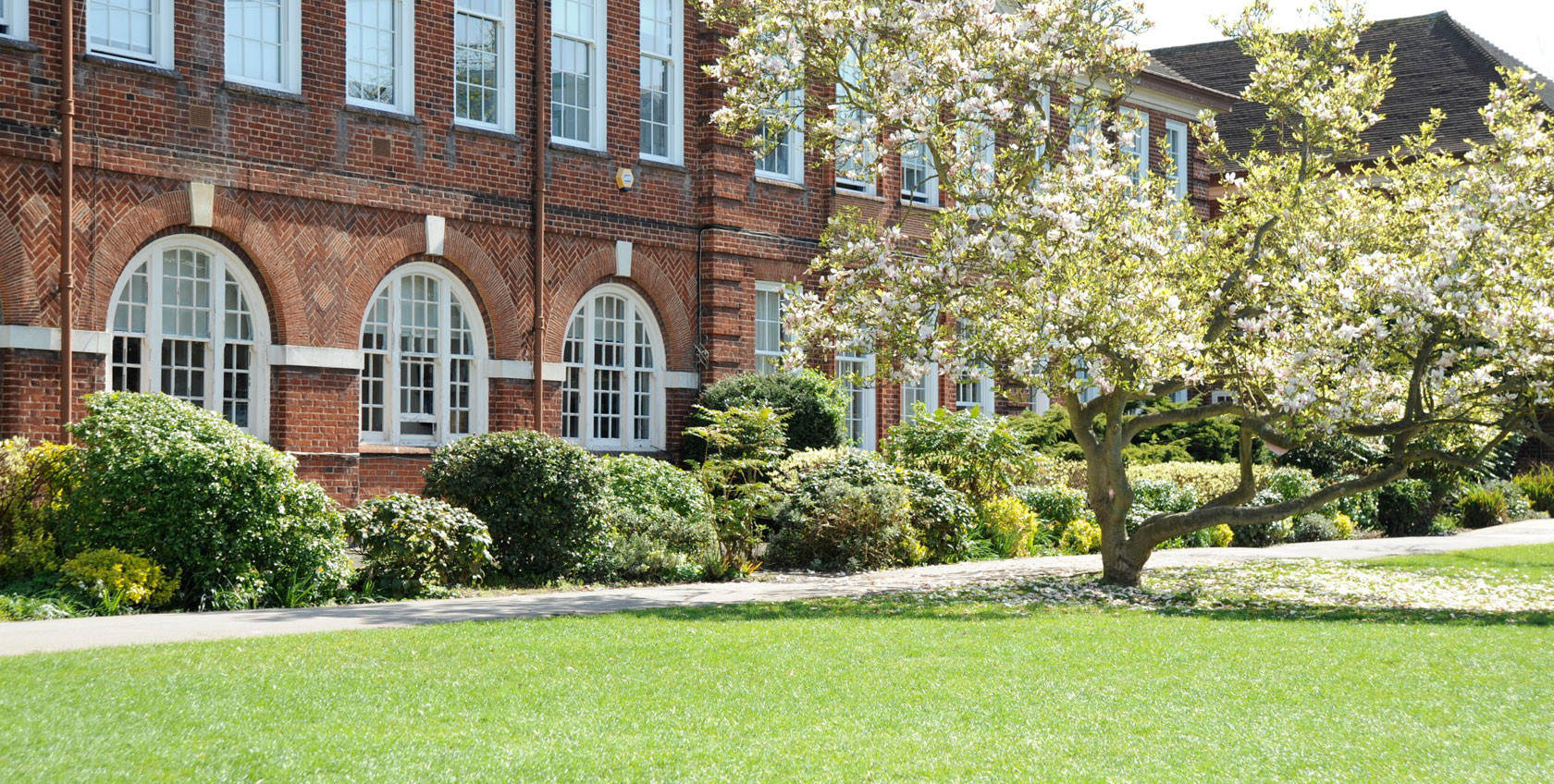 Careers at Rosebery School Epsom, United Kingdom, KT18 7NQ Eteach